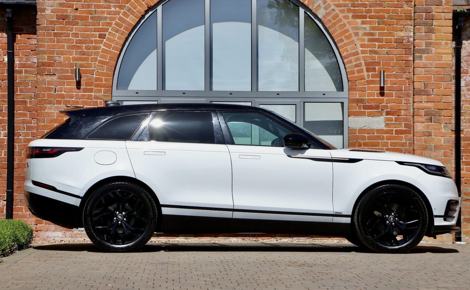 cape town luxury car hire velar