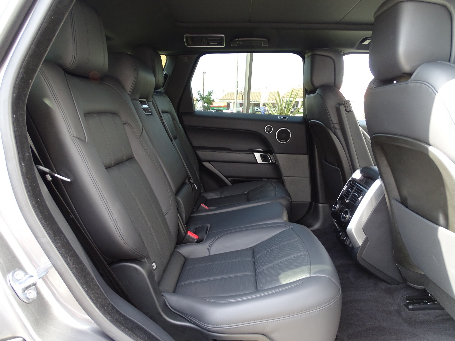 Range Rover Sport Auto B HSE - Image 6