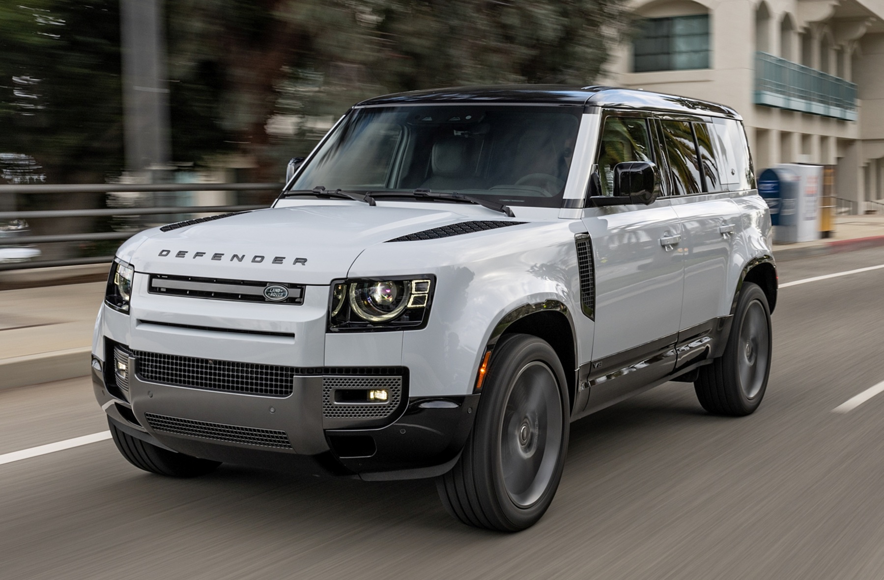 defender 110 luxury car hire cape town